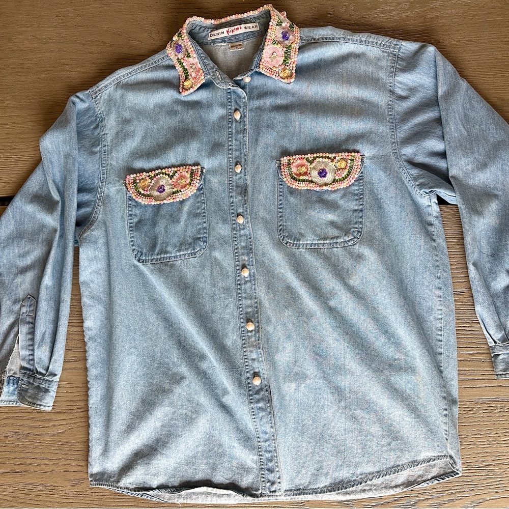 *Rare vintage Denim Shirt with Floral Beaded Collar and pockets 100%cotton